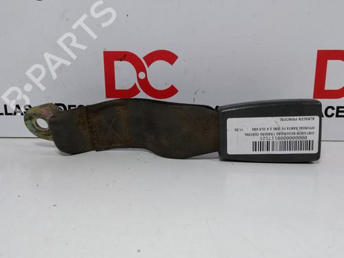 Rear center seatbelt HYUNDAI SANTA FÉ I (SM) 2.4 16V 4x4 | BP17401204I27 