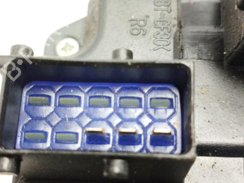 Front right lock OPEL VIVARO A Van (X83) 1.9 DTI (F7) | BP24663635C97 