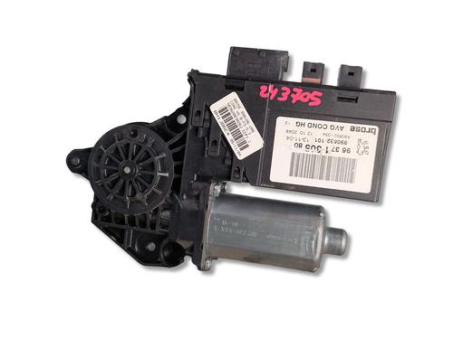 Used Left front window motor Left front window motor PEUGEOT 307 SW (3H) 2.0 HDI 90 (90 hp) 40184228 40184228