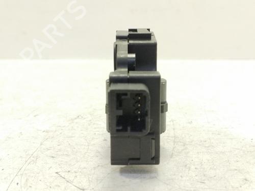 Fuel door actuator MG MG ZR 105 | BP21838049E18 