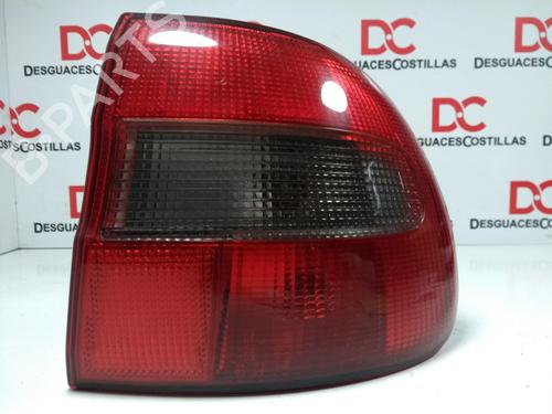 Used Right taillight VOLVO V40 Estate (645) 1.8 (115 hp) 17401335