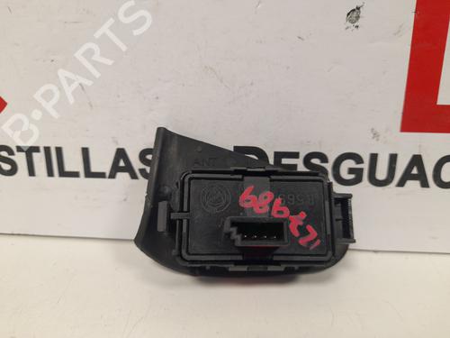 Right front window switch FIAT STILO (192_) 1.9 JTD (192_XE1A) | BP32085687I26 - Image 2