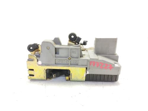 Front right lock PEUGEOT 406 (8B) 2.0 HDI 110 | BP17425893C97 