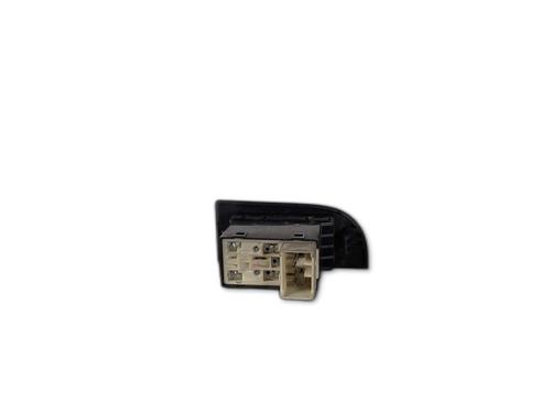 Left rear window switch HYUNDAI TRAJET (FO) 2.0 CRDi | BP31253343I29 - Image 3