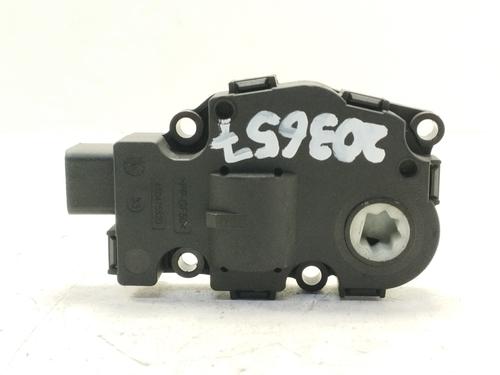 Fuel door actuator BMW 1 (E87) 118 d | BP23410740E18 