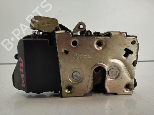 Used Front right lock CITROËN XSARA (N1) 1.9 TD (90 hp) 23849637