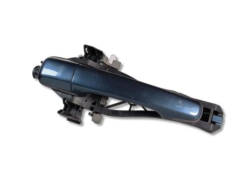 Høyre bak utvendig håndtak Høyre bak utvendig håndtak VOLVO S40 II (544) 2.0 D (136 hp) 39808550 39808550