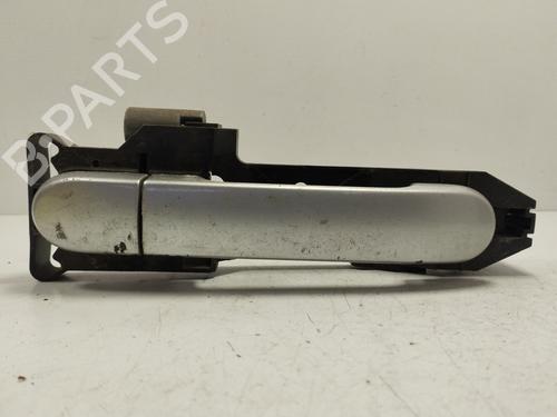 Used Front right exterior door handle NISSAN MICRA III (K12) 1.2 16V (80 hp) 18648696