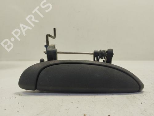 Używane Klamka zewnętrzna drzwi tylnych prawych RENAULT CLIO II (BB_, CB_) 1.2 (BB0A, BB0F, BB10, BB1K, BB28, BB2D, BB2H, CB0A,... (58 hp) 30150599
