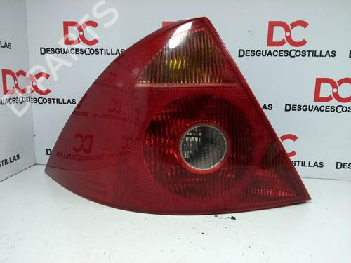 Used Left taillight FORD MONDEO III (B5Y) 2.0 16V (146 hp) 17400726