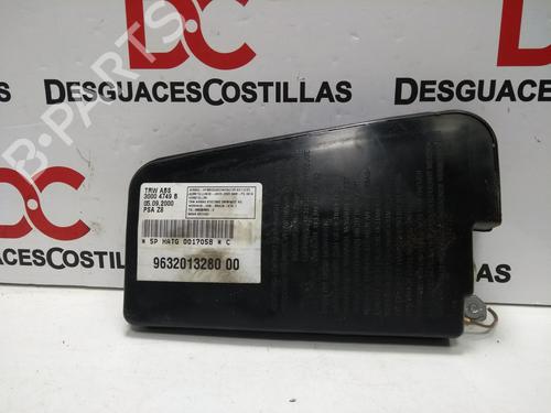 Airbag puerta derecho PEUGEOT 607 (9D, 9U) 2.2 HDi (133 hp) 17400670