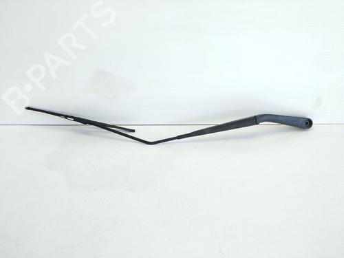 Used Front windshield wiper arm NISSAN JUKE (F15) 1.5 dCi (110 hp) 18348350