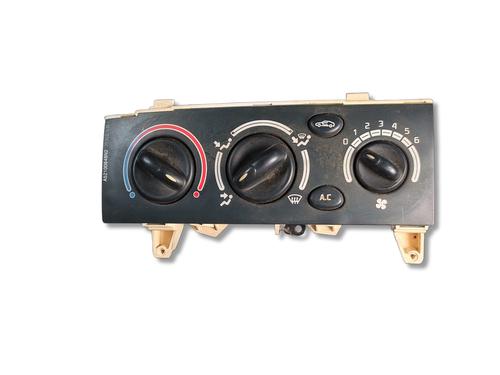 Used Climate control Climate control 38266681 38266681