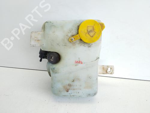 Used Windscreen washer tank OPEL CORSA B (S93) 1.2 i (F08, F68, M68) (45 hp) 18107672