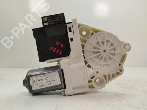 Rudehejsemotor forskærm højre SEAT IBIZA III (6L1) [2002-2009]  30617132