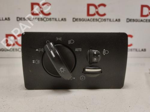 Used Headlight switch Headlight switch 39077532 39077532