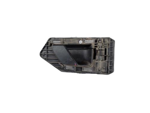 Used Front right interior door handle OPEL CORSA A Hatchback (S83) 1.3 S (F08, M08, F68, M68) (70 hp) 31309755