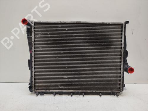 Radiateur à eau BMW 3 (E46) 316 i (115 hp) 31709178