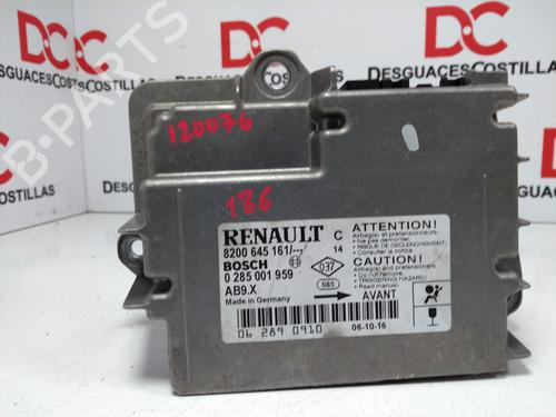 Used ECU airbags RENAULT CLIO III (BR0/1, CR0/1) 1.5 dCi (BR17, CR17) (86 hp) 17402335