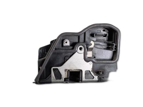 Venstre bagtil lås Venstre bagtil lås BMW X3 (E83) 2.0 d (150 hp) 34578407 34578407