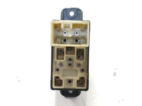 Right rear window switch HYUNDAI ELANTRA III Saloon (XD) 2.0 CRDi | BP18473136I28 