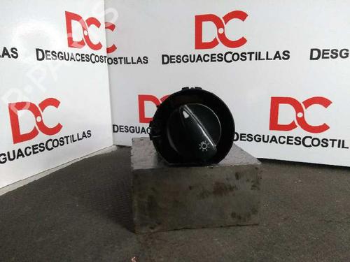 Used Headlight switch SEAT CORDOBA Vario (6K5) 1.4 i (60 hp) 17395987