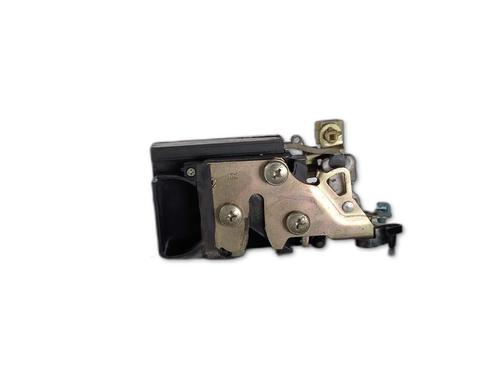 Used Rear right lock Rear right lock DAEWOO LANOS Saloon (KLAT) 1.3 (75 hp) 36001725 36001725