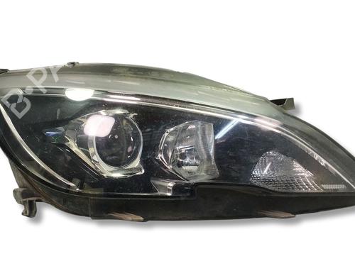 Used Right headlight Right headlight PEUGEOT 308 II (LB_, LP_, LW_, LH_, L3_) 1.5 BlueHDI 100 (102 hp) 39900627 39900627