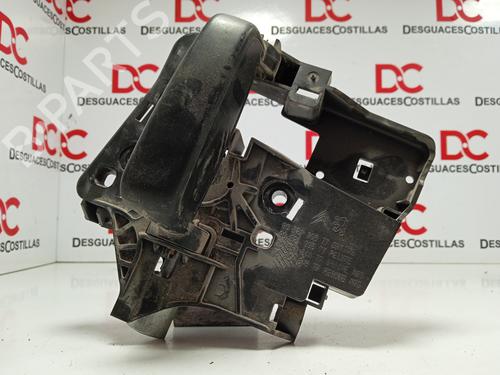 Used Front right interior door handle PEUGEOT PARTNER Box Body/MPV 1.6 HDi 16V 4x4 (90 hp) 17410513