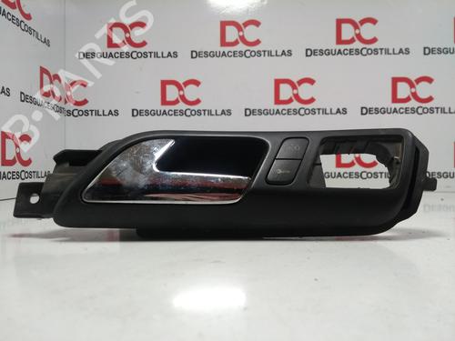 Used Front left interior door handle VW POLO (9N_, 9A_) 1.9 SDI (64 hp) 17409455