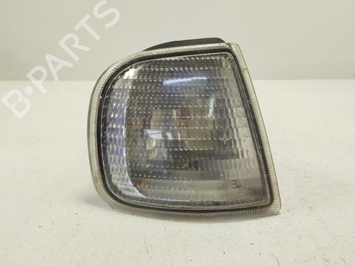 Right front indicator SEAT IBIZA II (6K1) 1.3 i (54 hp) 18037751