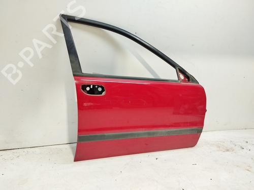 Puerta delantera derecha VOLVO V40 Estate (645) 1.8 i (125 hp) 31321918
