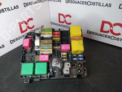 Sikringsdose PEUGEOT 208 I (CA_, CC_) 1.2 VTI 82 (82 hp) 17427449