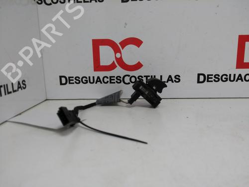 Interrupteur de vitre avant droite BMW 1 (E87) 118 d (143 hp) 32085272