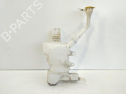 Used Windscreen washer tank RENAULT KADJAR (HA_, HL_) [2015-2025]  23185671