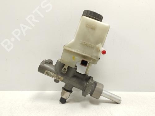 Brake master cylinder CITROËN C5 II (RC_) 2.0 HDi (RCRHRH) | BP27545301M77 