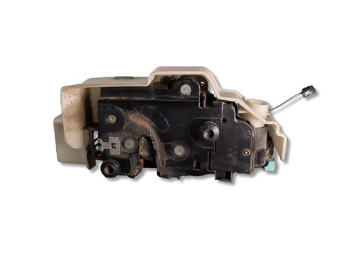 Used Front left lock Front left lock 36840758 36840758