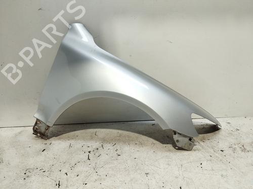Used Right front fenders VW TOUAREG (7LA, 7L6, 7L7) 5.0 V10 TDI (313 hp) 19135458