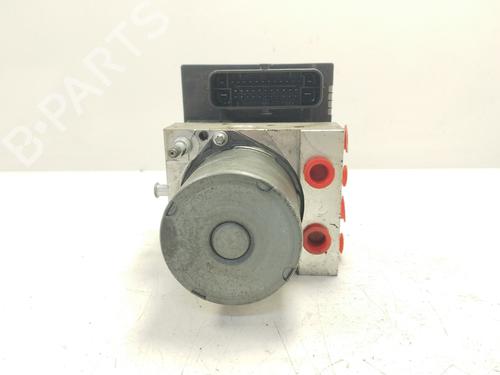 Used ABS pump PEUGEOT EXPERT Van (VF3A_, VF3U_, VF3X_) 1.6 HDi 90 8V (90 hp) 18127286
