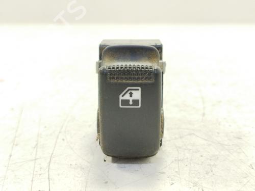 Used Left rear window switch HYUNDAI GETZ (TB) 1.5 CRDi (88 hp) 25017601