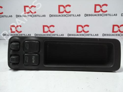 Used Left front window switch VOLVO V40 Estate (645) 1.8 (115 hp) 17401360