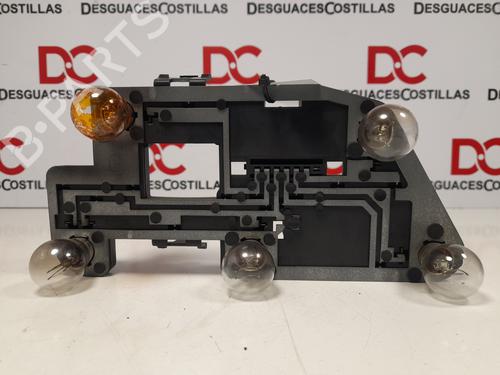 Used Lamp holder PEUGEOT 306 (7B, N3, N5) 1.9 SRDT (90 hp) 17405105