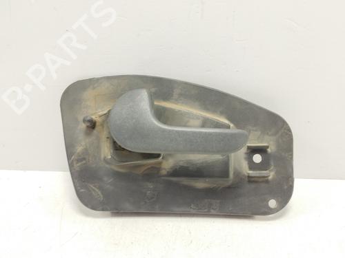 Venstre bak invendig håndtak OPEL CORSA C (X01) 1.2 (F08, F68) (75 hp) 18329527