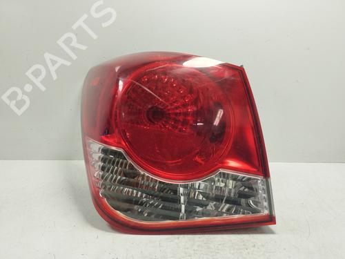 Used Left taillight CHEVROLET CRUZE (J300) 2.0 CDI (150 hp) 30049899