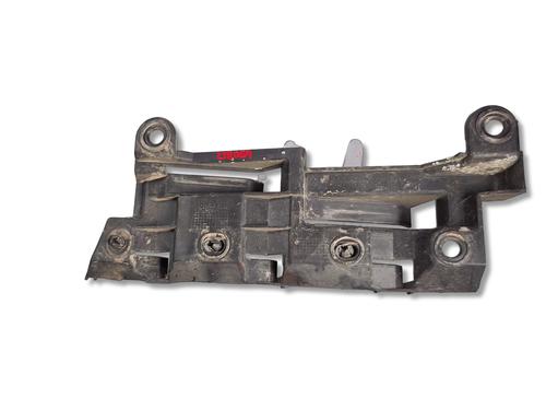 Used Rear bumper bracket Rear bumper bracket VW CADDY III MPV (2KB, 2KJ, 2CB, 2CJ) 1.4 (75 hp) 40102174 40102174