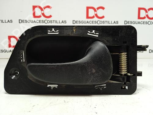 Maneta interior delantera derecha RENAULT LAGUNA I (B56_, 556_) [1993-2002]  32086032