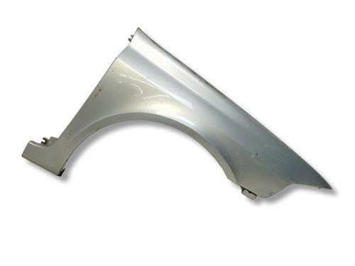 Aleta delantera derecha Aleta delantera derecha RENAULT LAGUNA II (BG0/1_) 1.6 16V (BG0A, BG0L) (107 hp) 36357748 36357748