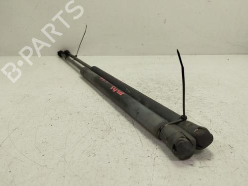 Siłownik klapy tylnej / bagażnika VW GOLF IV (1J1) | BP30724585C138