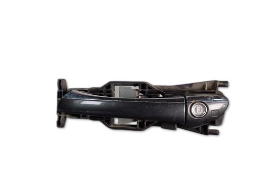 front-left-exterior-door-handle-mercedes-benz-e-class-w211-2002-2003-2004-2005-2006-2007-2008-2009-33305231 main image