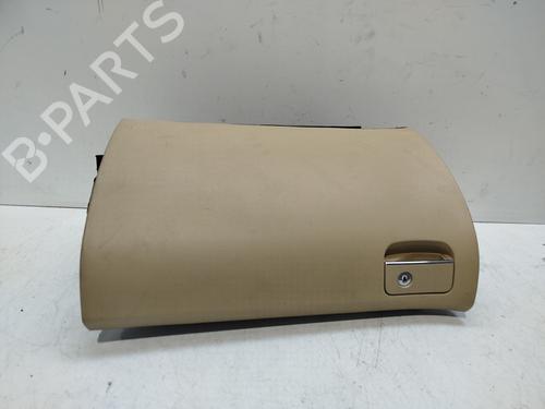 Used Glove box Glove box 39076078 39076078